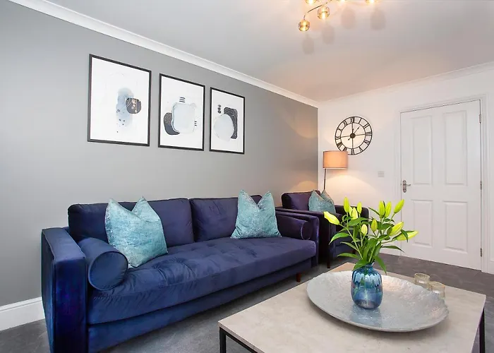 Knavesmire Mews 3 Bedrooms-free Parking * York