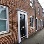 Knavesmire Mews 3 Bedrooms-free Parking * York