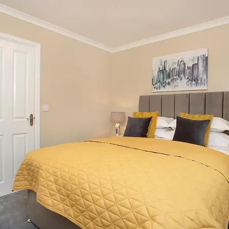 Knavesmire Mews 3 Bedrooms-free Parking 公寓